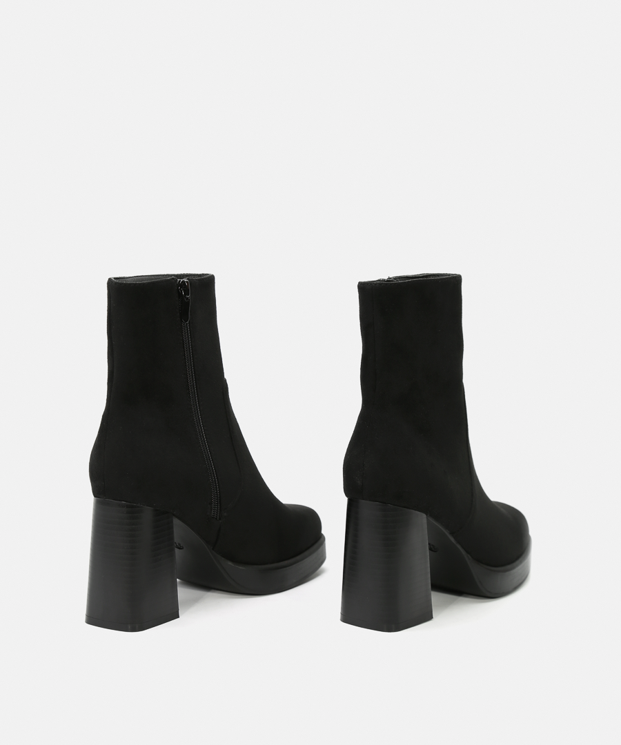 Botines tacón punta cuadrada image number null